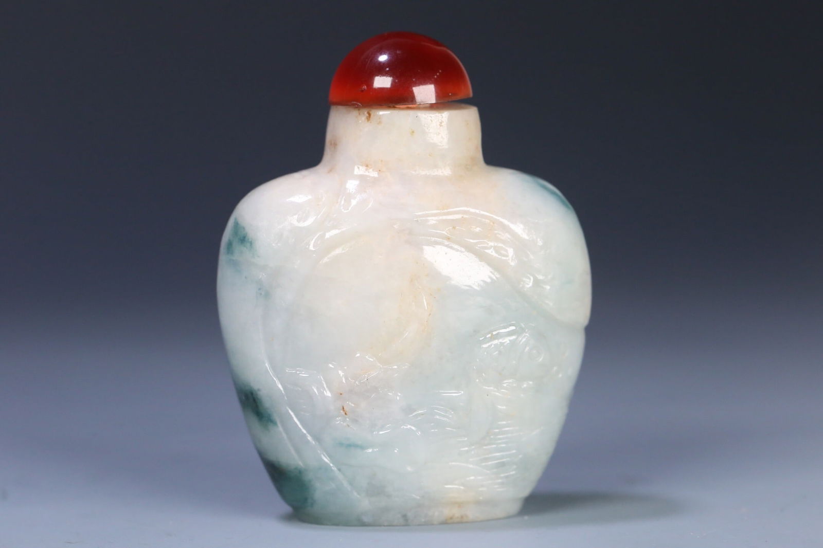 Jade snuff bottle (1 of 1)