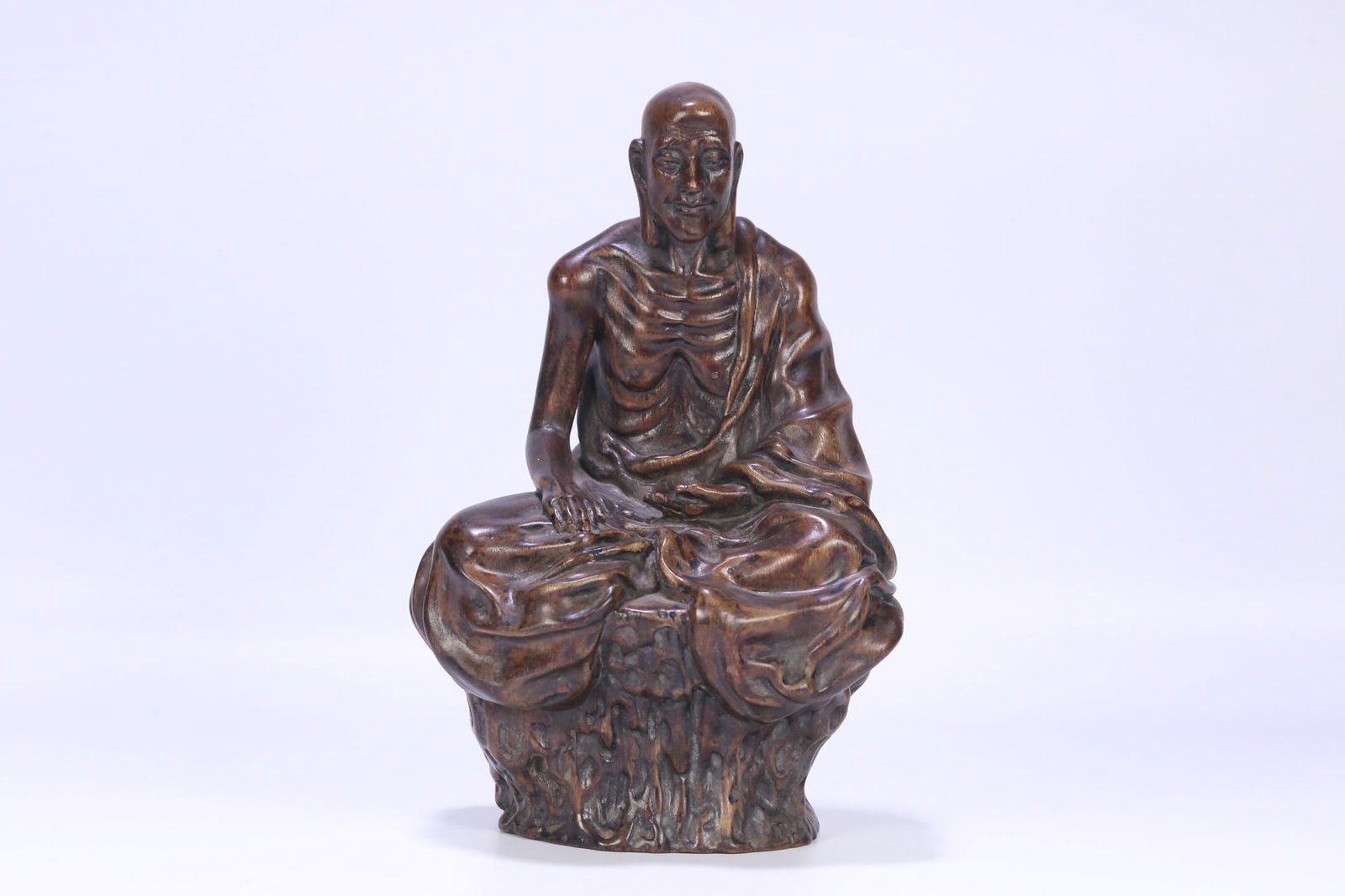 Qing Dynasty agarwood ornament: 23.6*15.8*12/491.3g