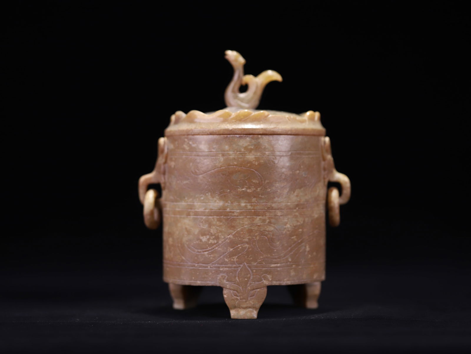 Han Dynasty Jade Tripod (1 of 5)
