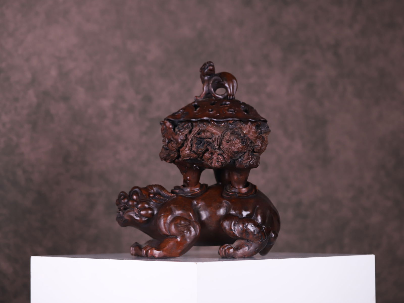 Redwood base galls aromatherapy: 32*25