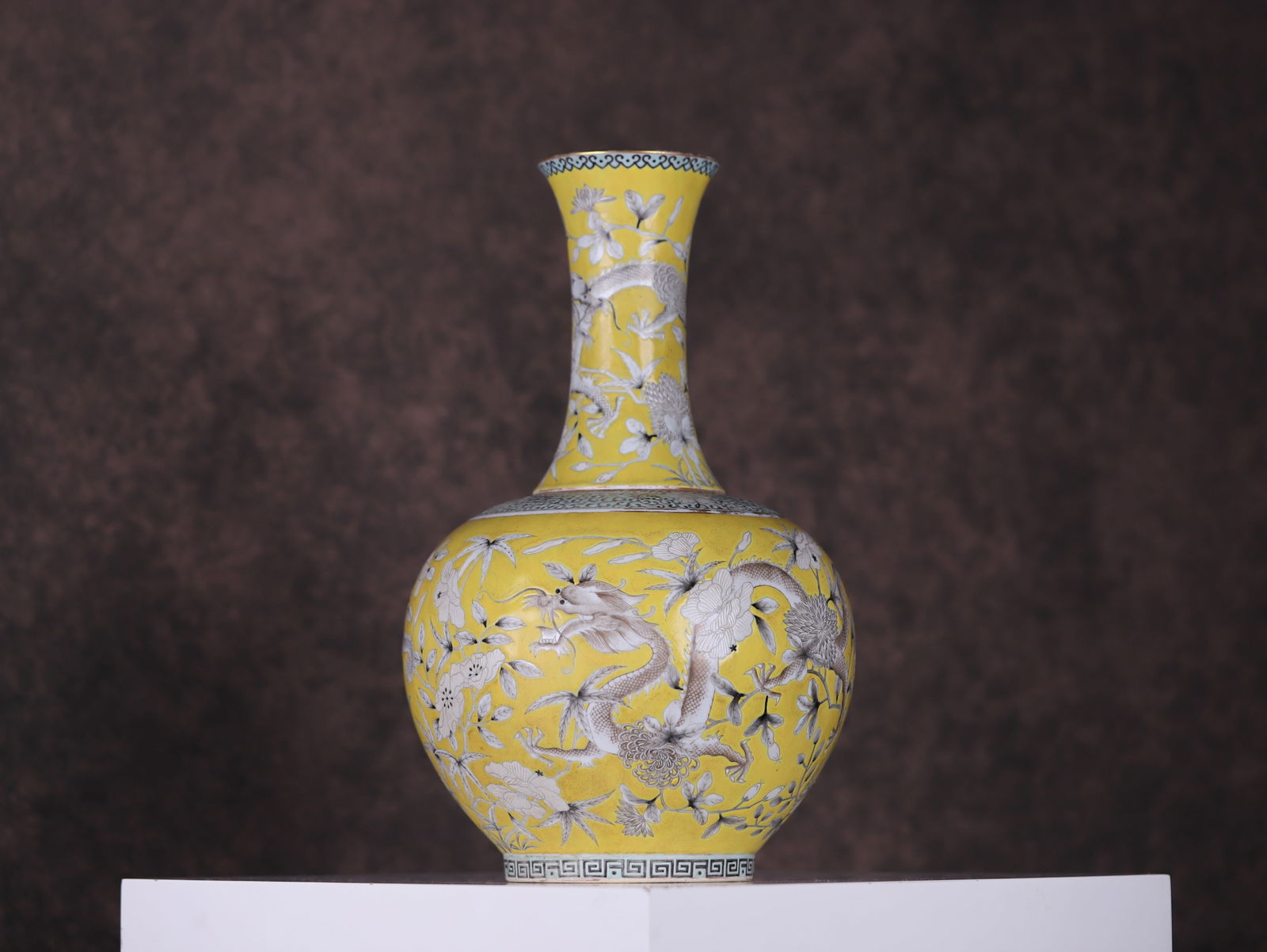 Guangxu style ink bottle (1 of 3)