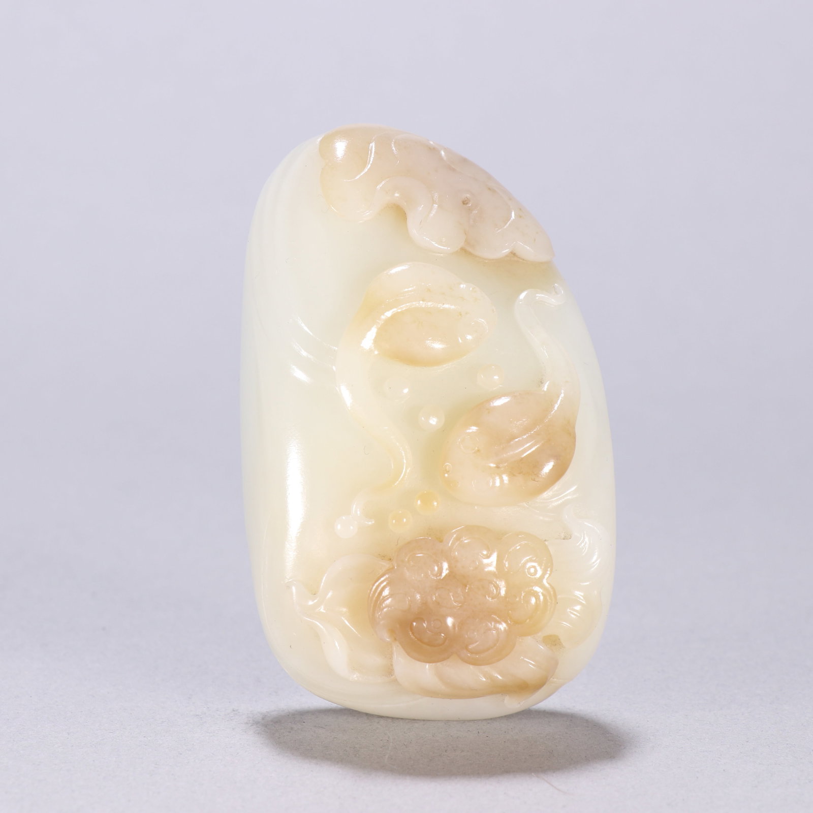 Hotan Jade seed material handle: 7.4*4.4/130g