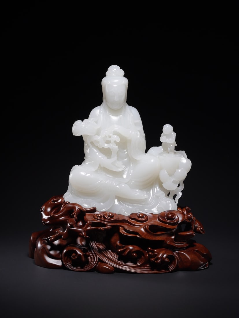 Hotan Jade Ornaments (1 of 2)