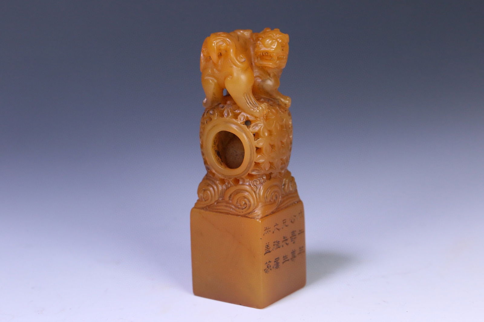 Qian Song mark Tianhuang Stone Seal: 9.2*2.9*2.9/134.4g