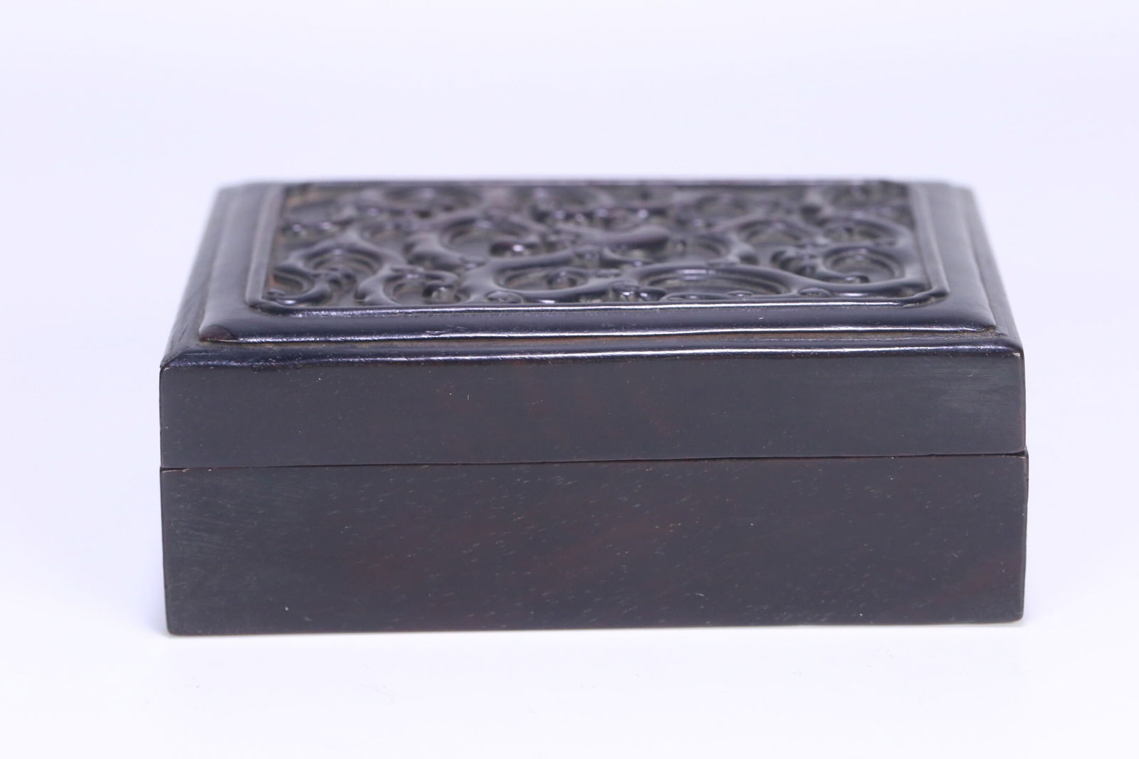 Qing Dynasty Small-Leaf Rosewood Ornament (1 of 4)