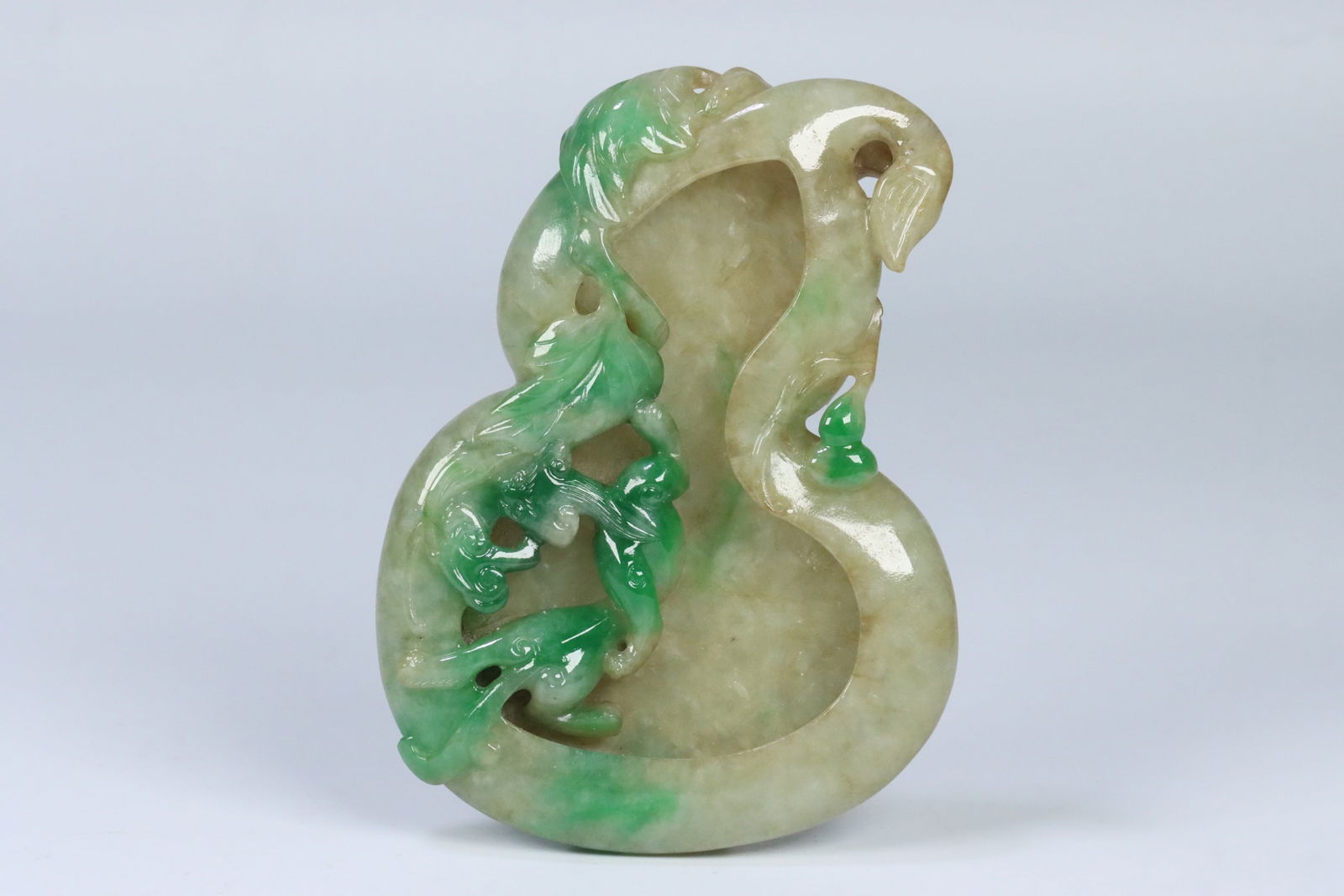 Qing Dynasty Jadeite Wash Basin (1 of 2)