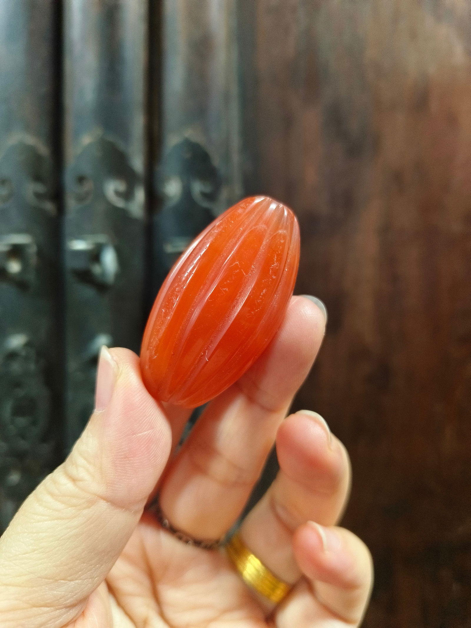 South Red Pendant: 4.2*2.2*1.5/21.5g