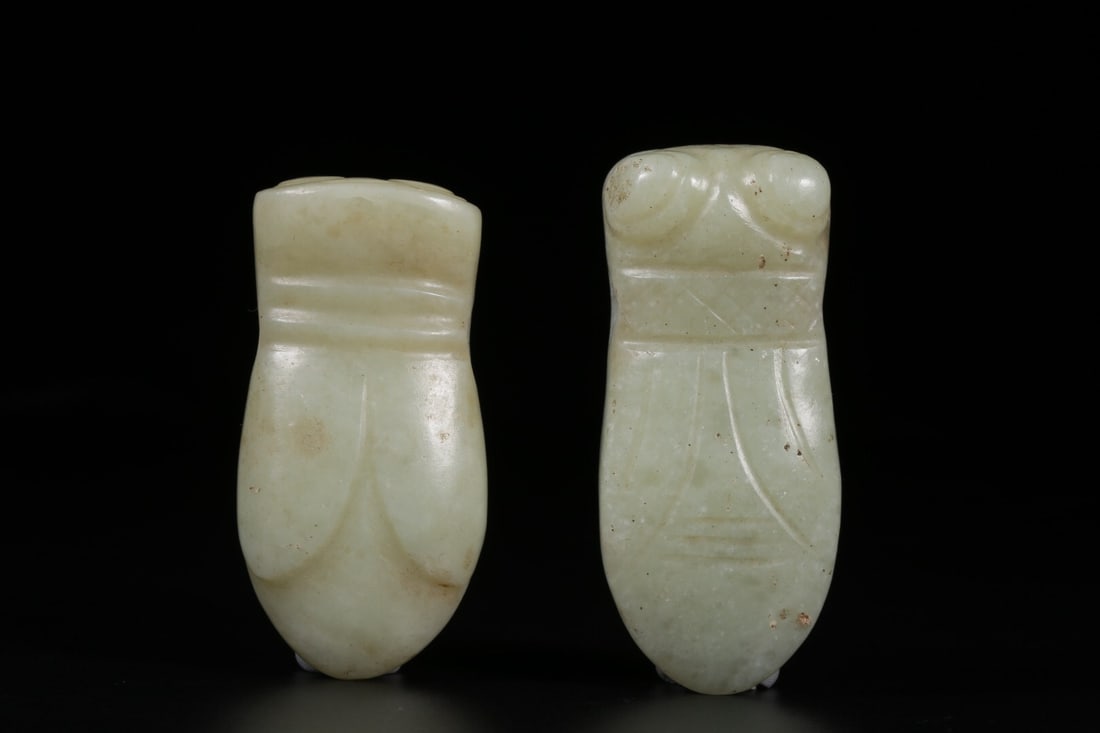 A pair of jade cicadas: 6.6*3*1.5/167g