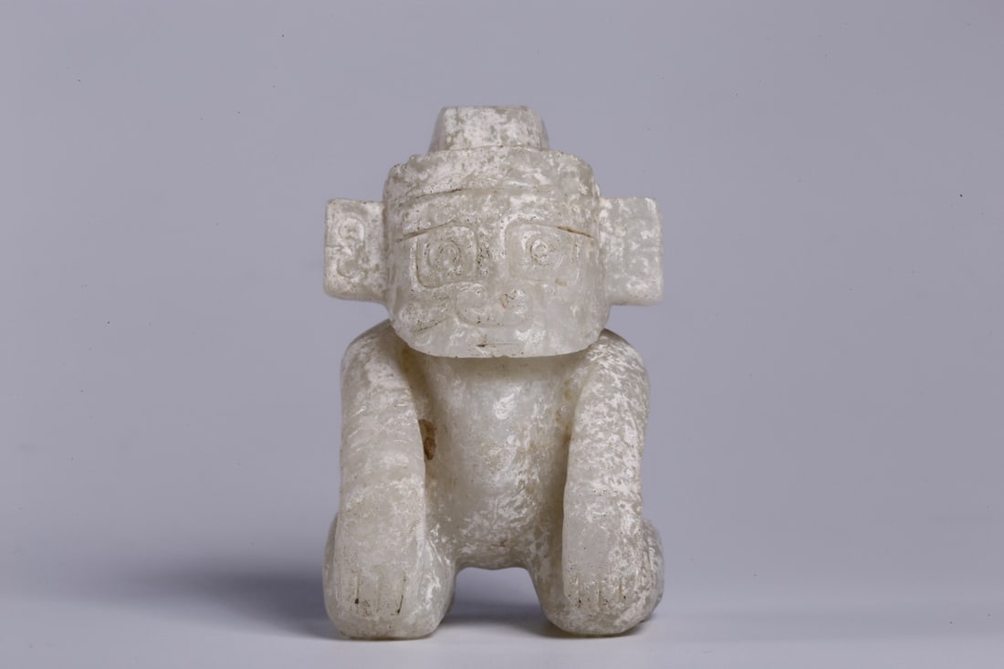 Jade hand-held piece: 5*3.2*2.3/52g