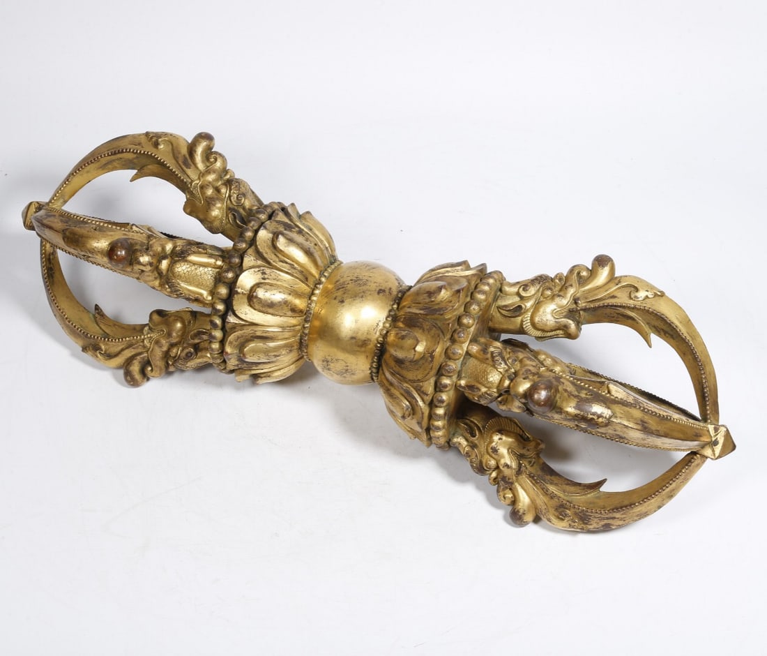 Gilt bronze vajra: 13.5*51/7kg