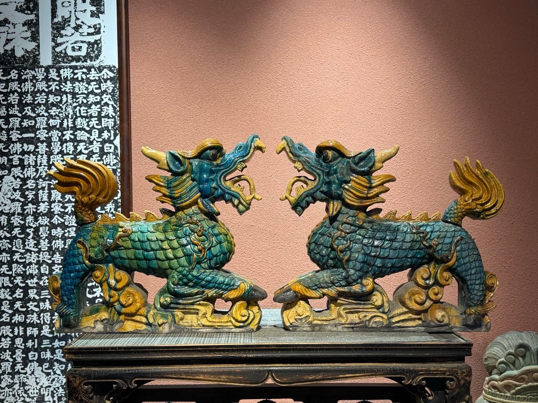 Ming Dynasty Antique Glass Ornament: 60*67*18