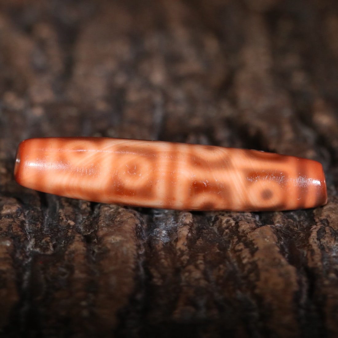 Tibetan Twelve-Eyed Dzi Bead: 6.19*1.34
