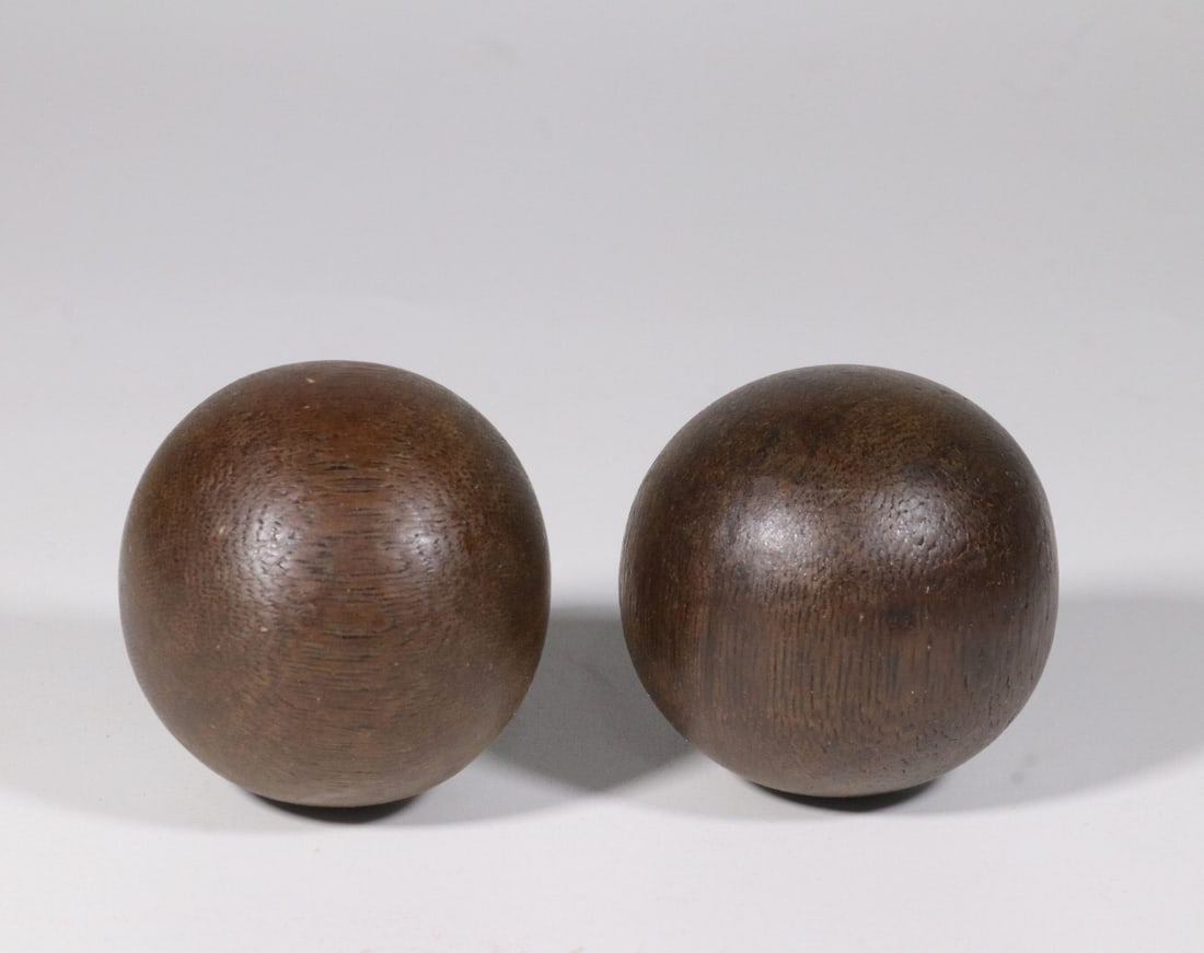 A Pair of Agarwood Hand Balls (1 of 1)
