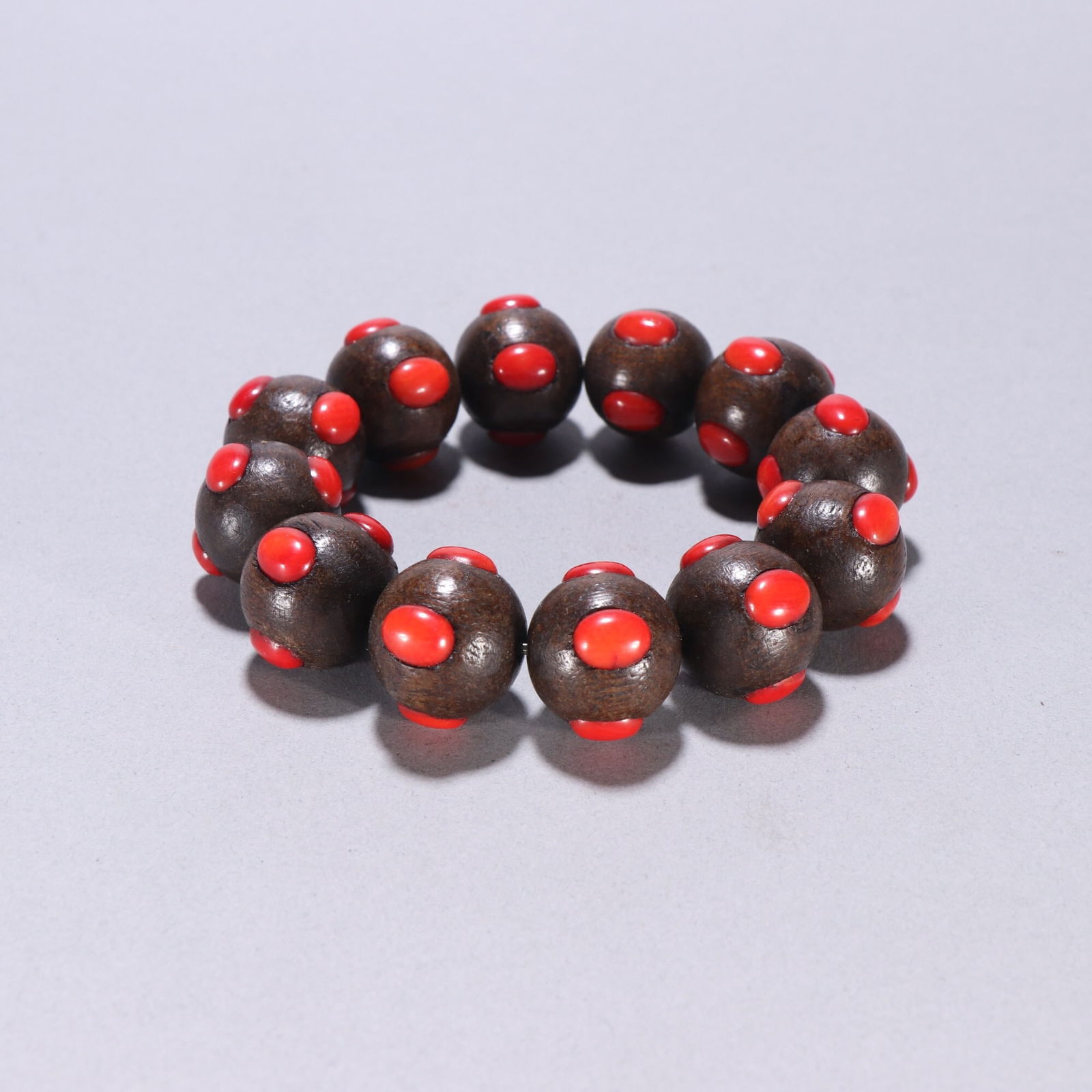 Qing Dynasty Agarwood Inlaid Ruby Bracelet: 1.9/58.7g