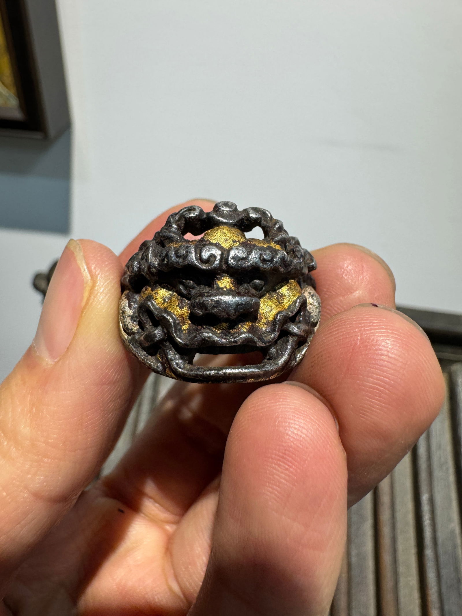 Iron-Cut Gold Adjustable Ring (Qing Dynasty): 2.6*2/15.8g