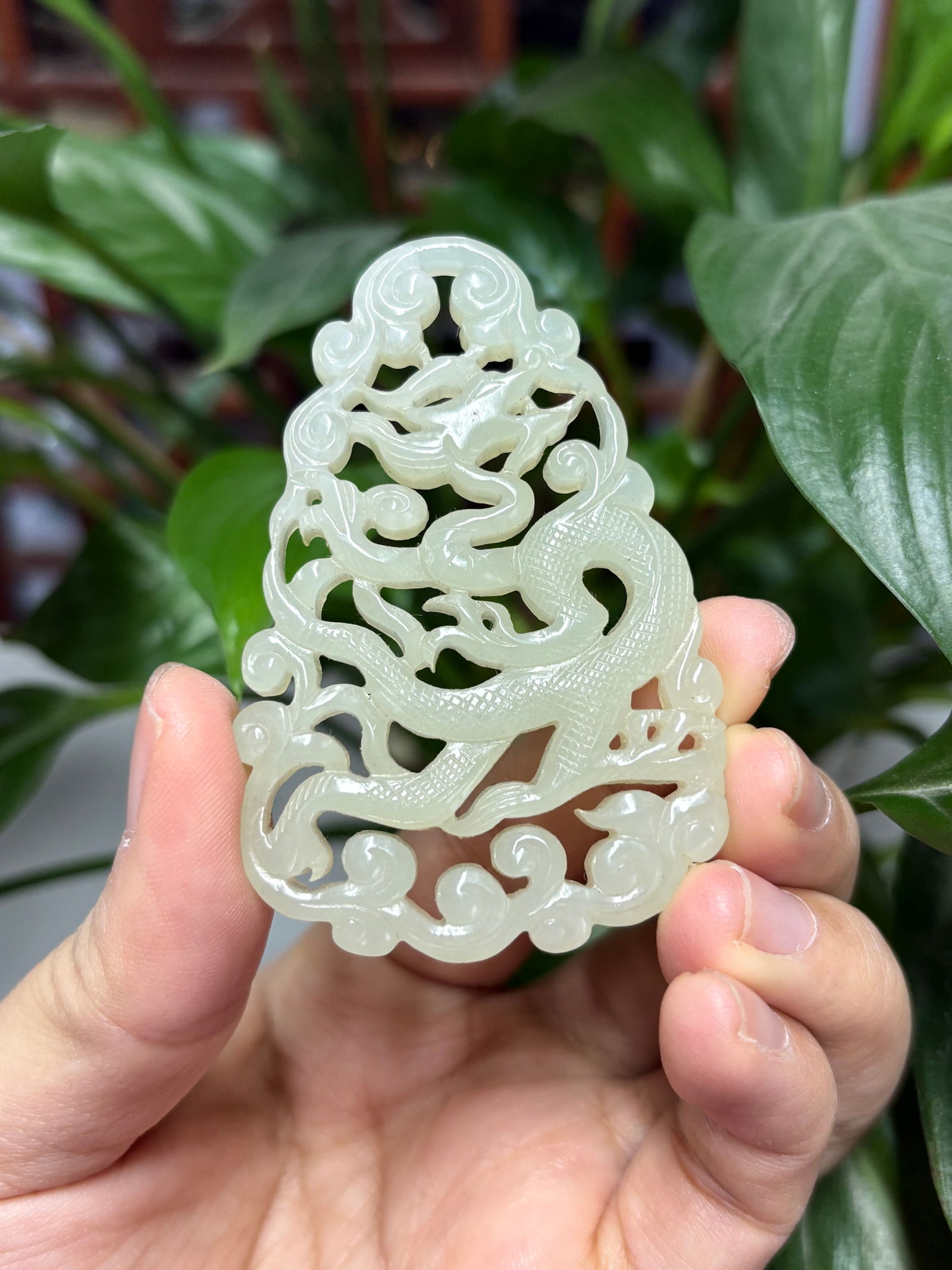 Hetian Jade Pendant: 6.5*4.35*0.6/24g