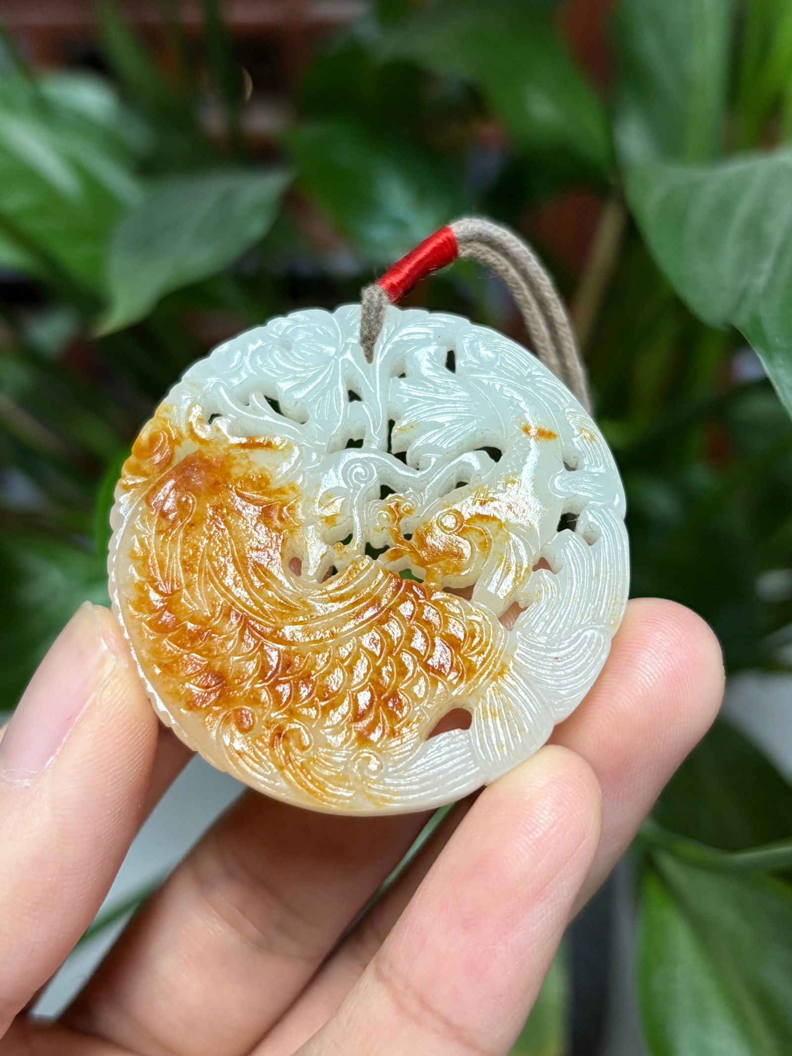 Hetian Jade Pebble Pendant (Qing Dynasty): 4.45*0.6/19g