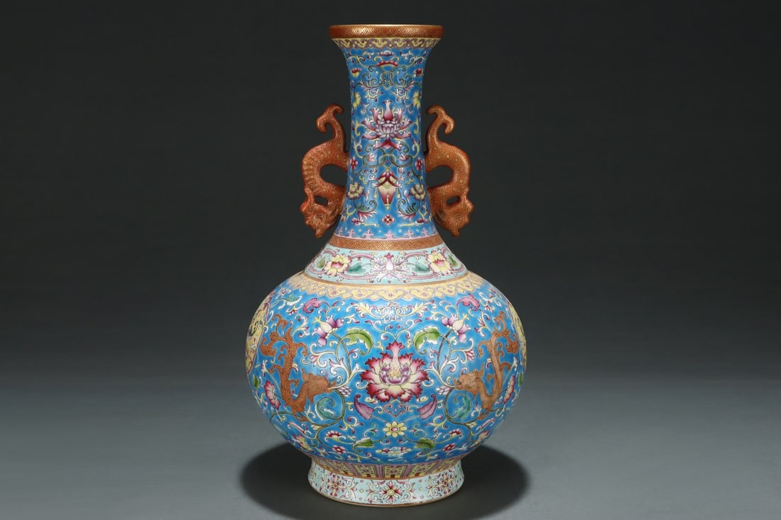 Qianlong mark Famille Rose Gilt Vase: 33.5*21