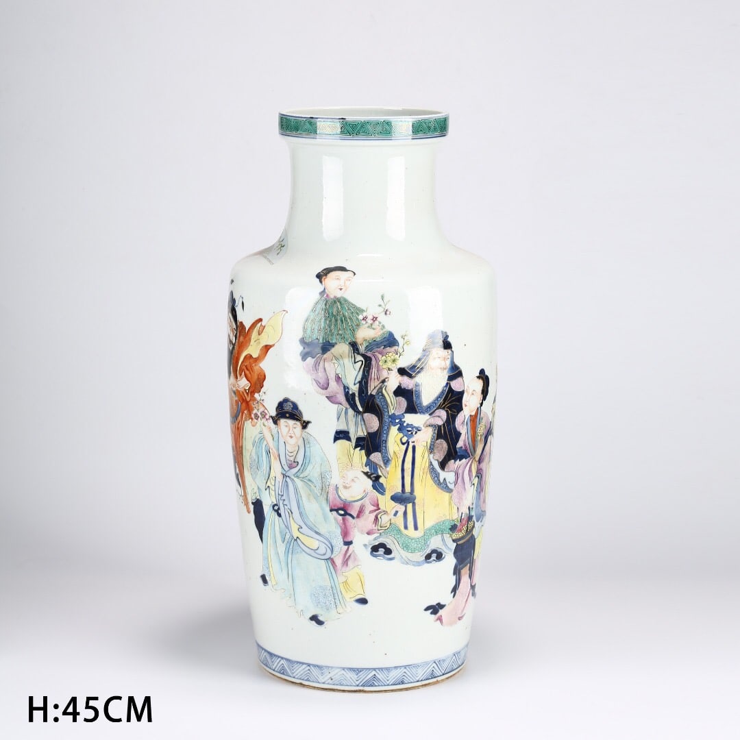 Blue and white polychrome mallet-shaped vase: 21*45