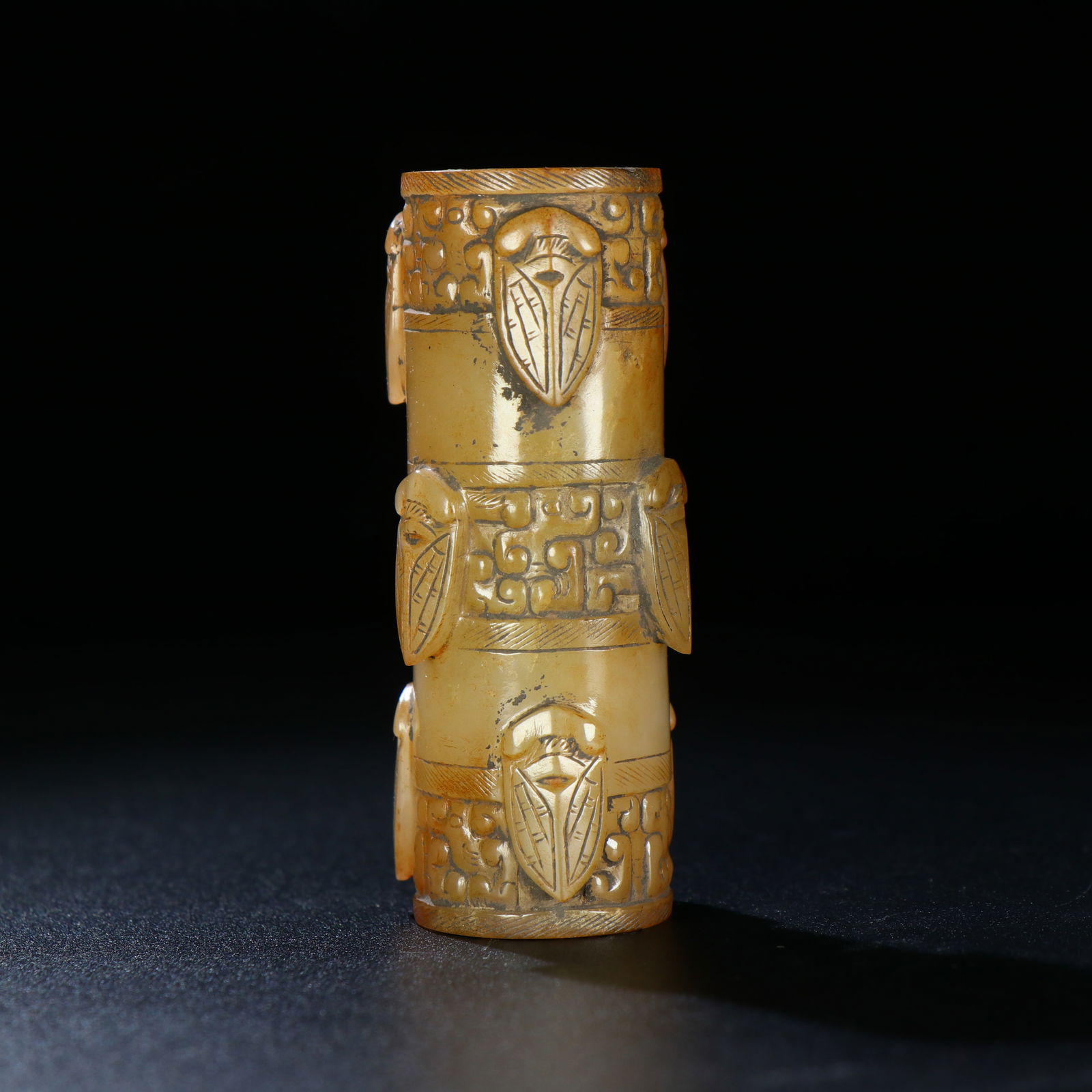 Hetian Jade Pebble Pendant: 7*2.8/52g