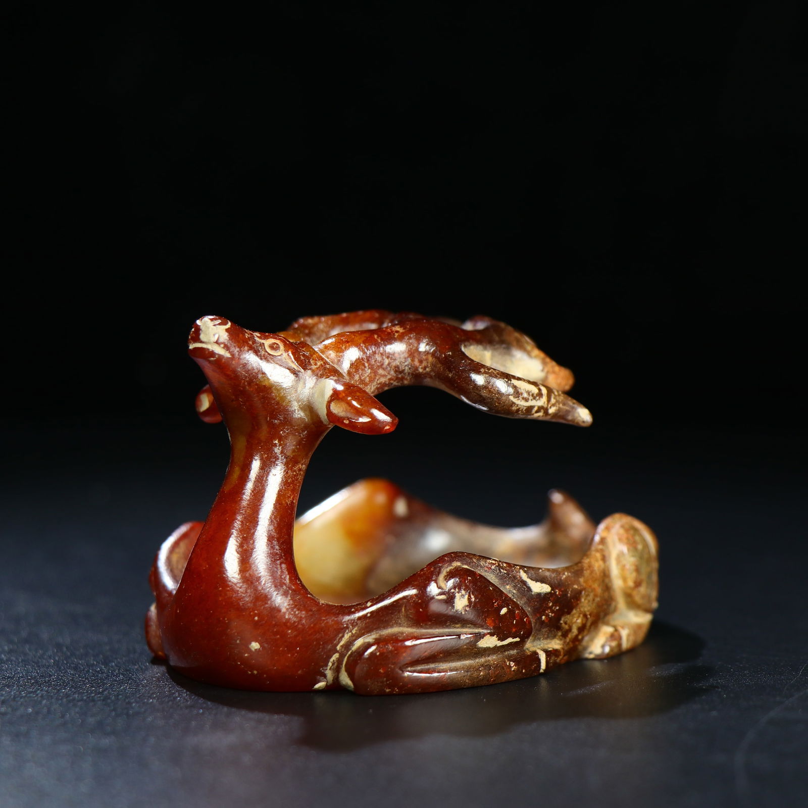 Hetian jade pebble ornaments: 8.4*5.5*5/99g