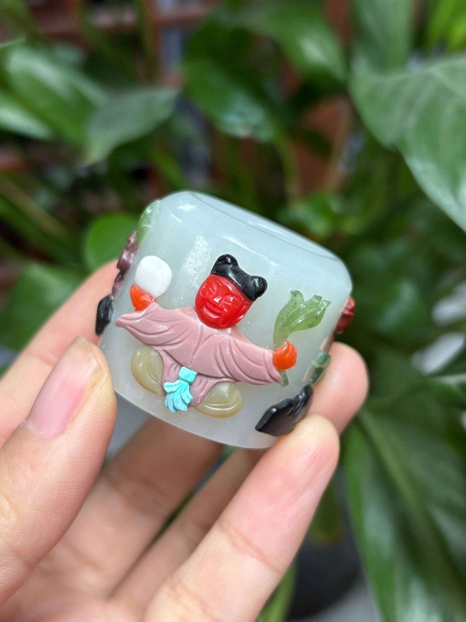 Qing Dynasty Jadeite Round Bangle Pair: 2.2*3*3.8/40.5g