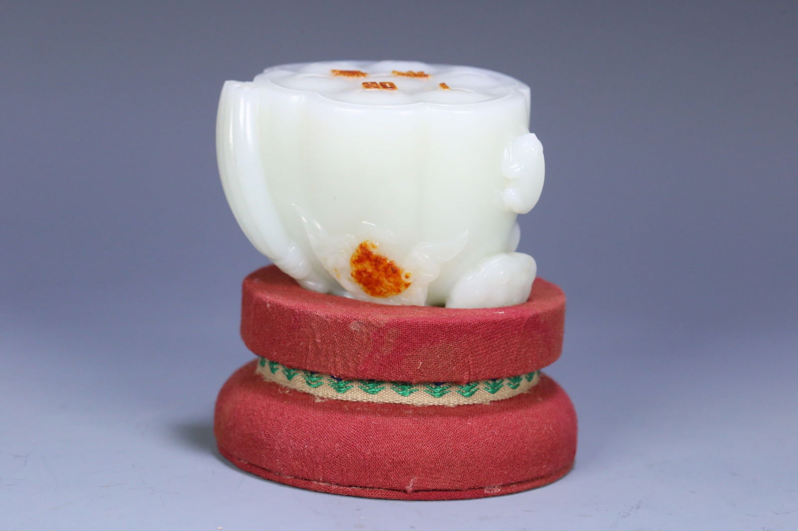 Qing Dynasty Six-Rank Gilt Bronze Buddha Statue: 6.6*6.2*5.1/315.4g