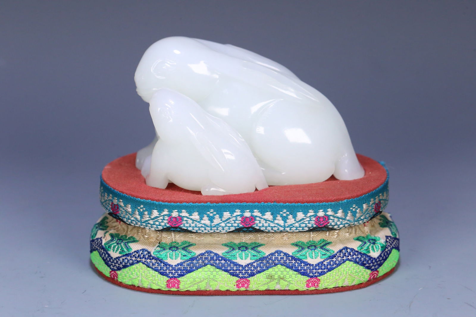 Qing Dynasty Hetian Jade Pebble Ornament: 9.6*6.1*5.6/366.6g