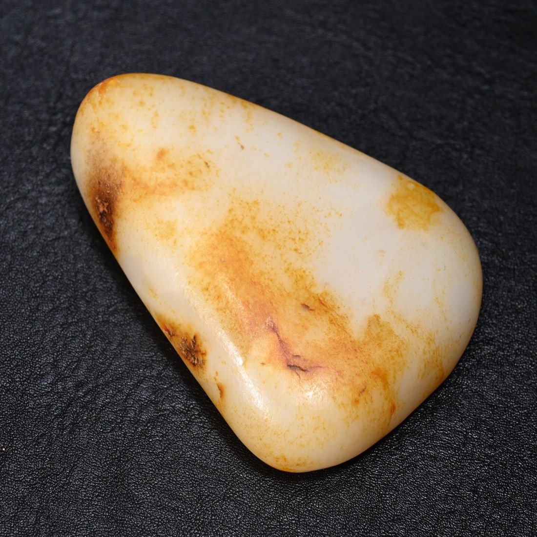 Red skin Hotan Jade seed raw stone (1 of 2)
