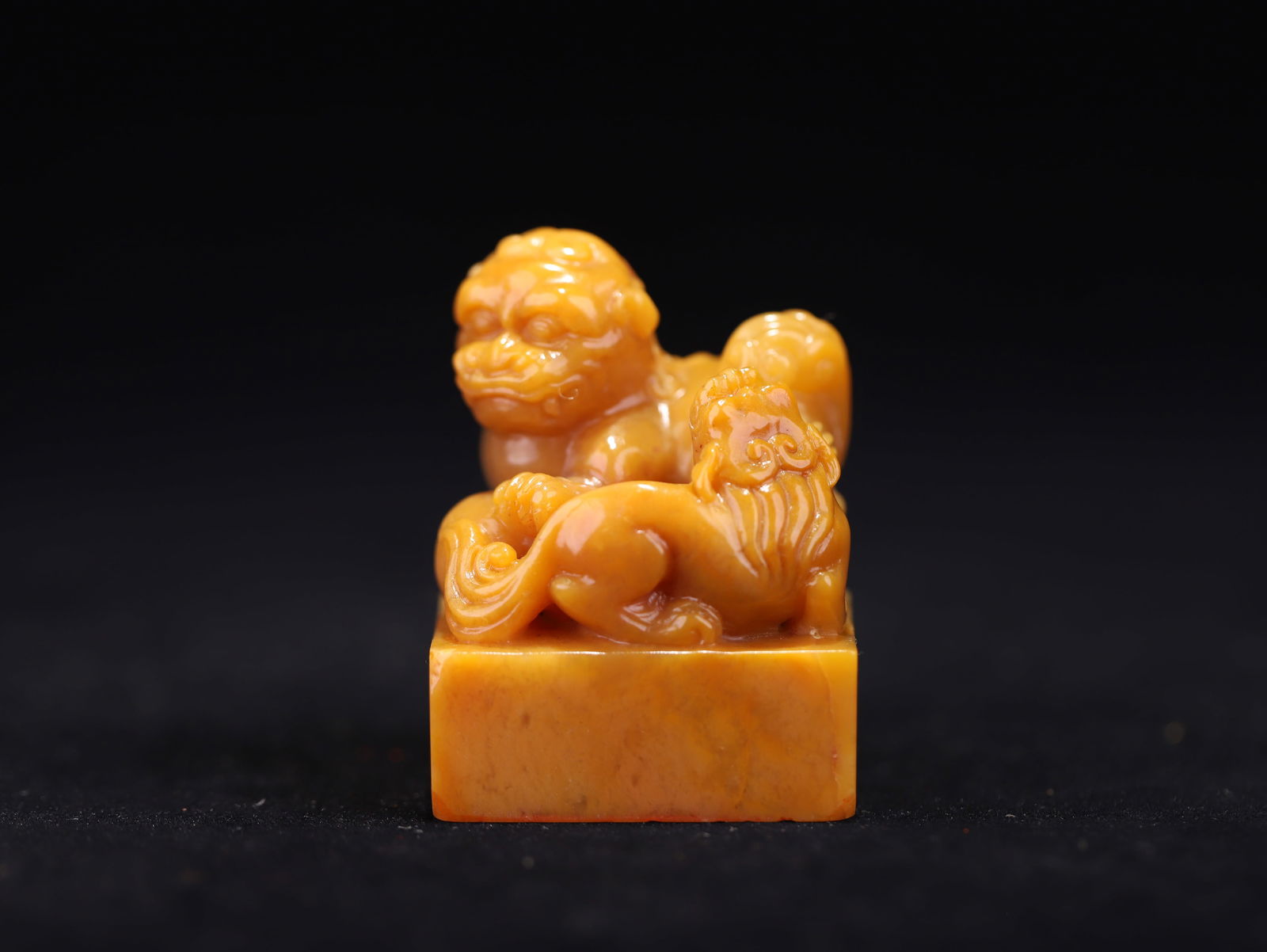 Qing Dynasty Tianhuang Stone Seal (1 of 3)