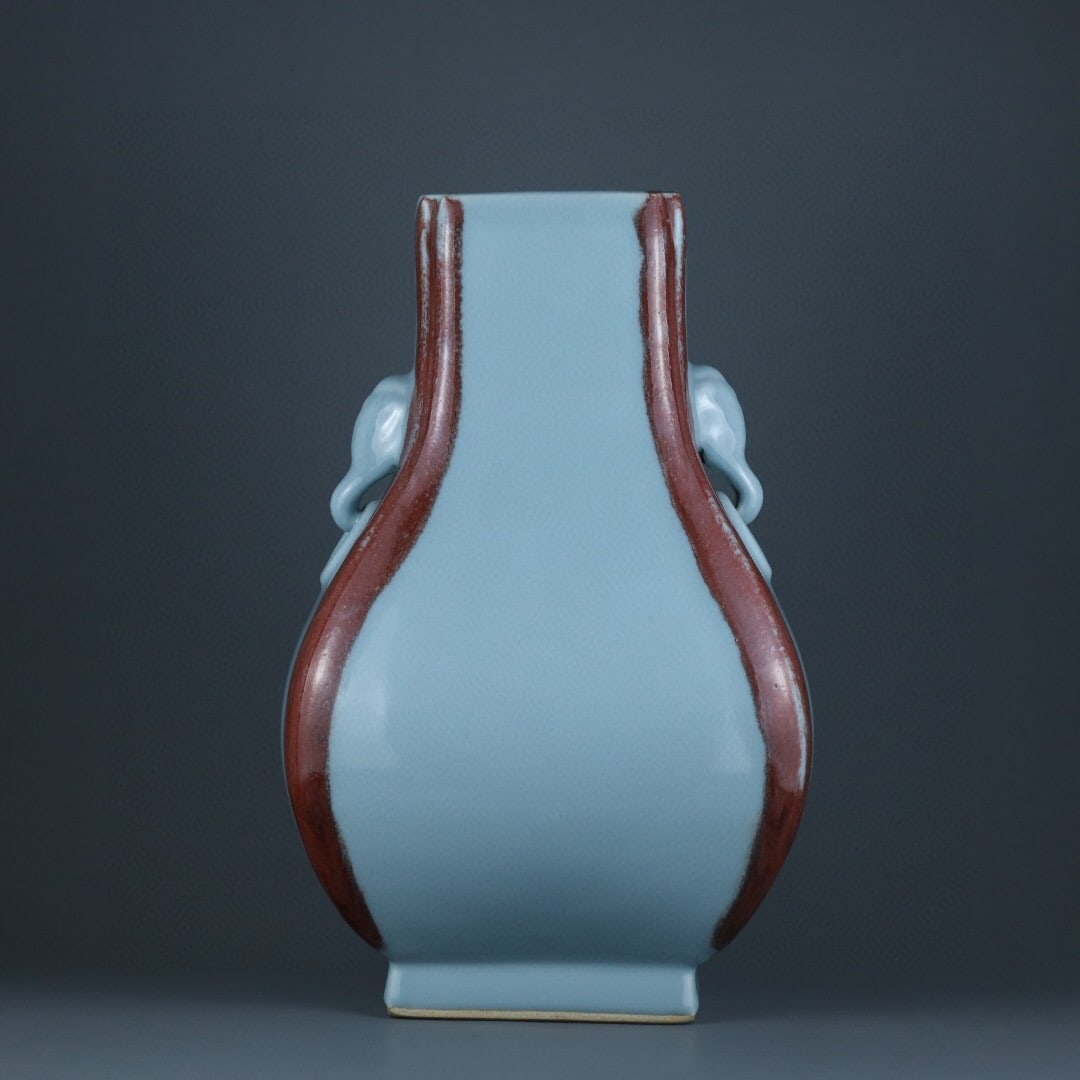 Qianlong mark kiln glazed square elephant ear statue: 37.3*12*24.5