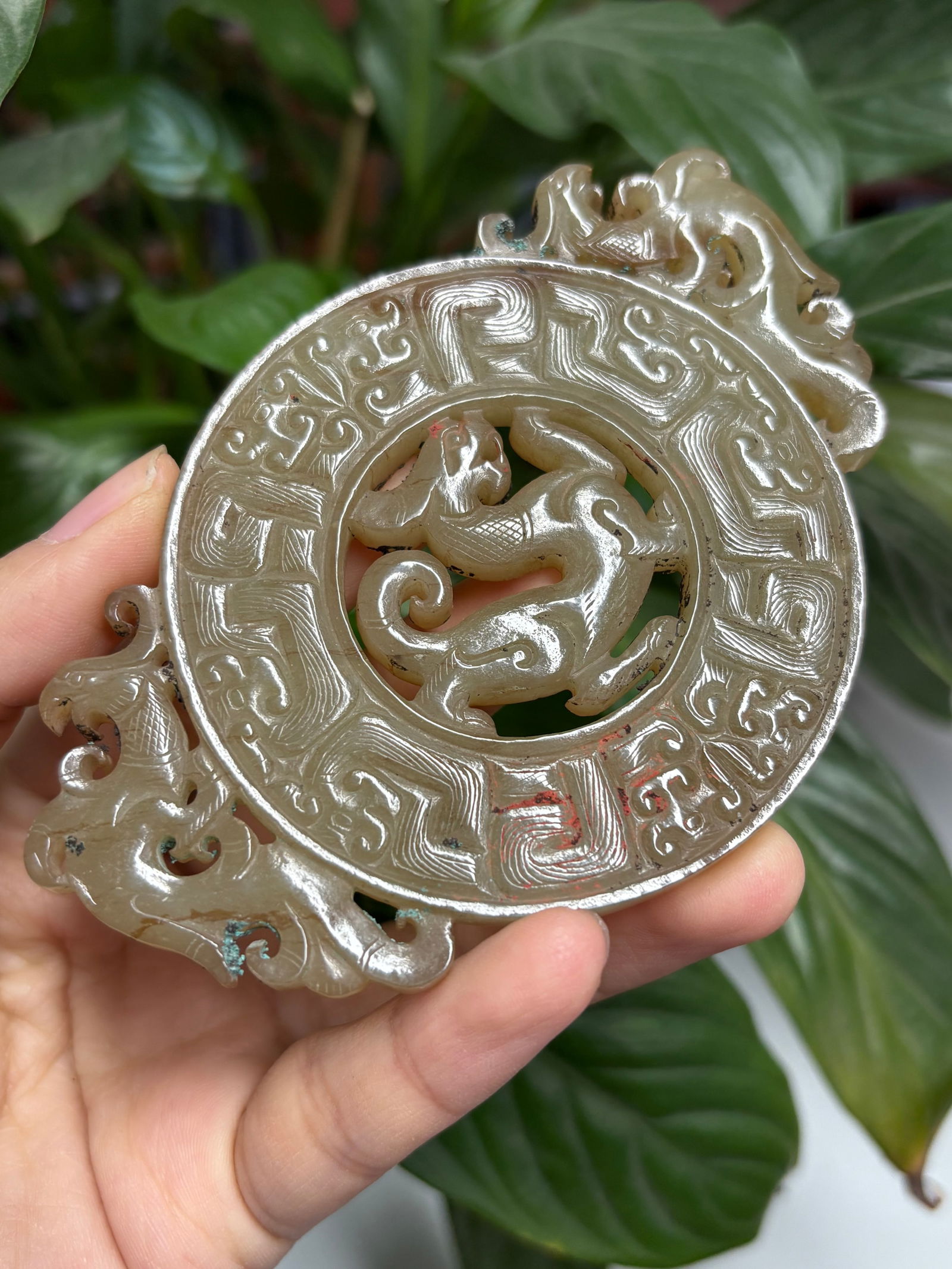 Jade bi: 10.7*7*0.6/76g