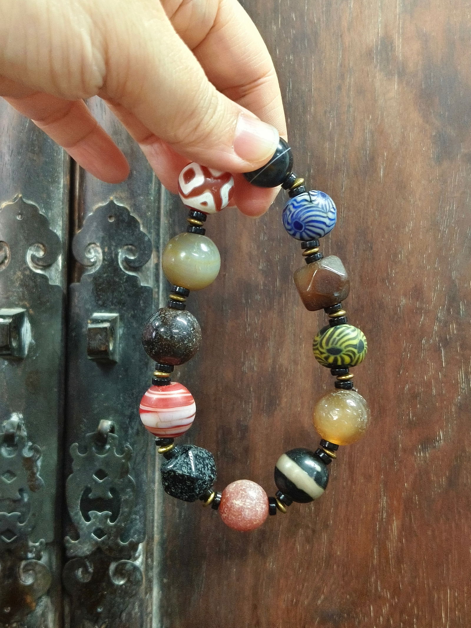 Agate Treasure Bracelet: 1.5/52g