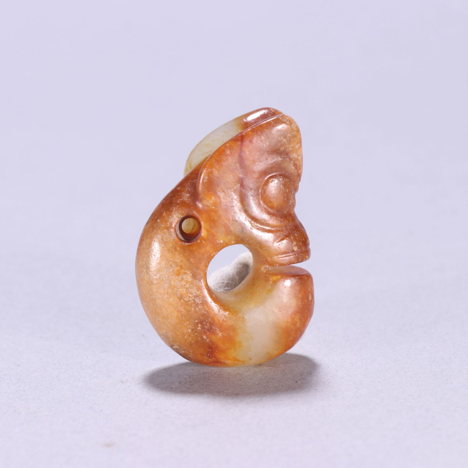 During the Hongshan Culture mark , He Mo Yu Zhu Long (1 of 2)