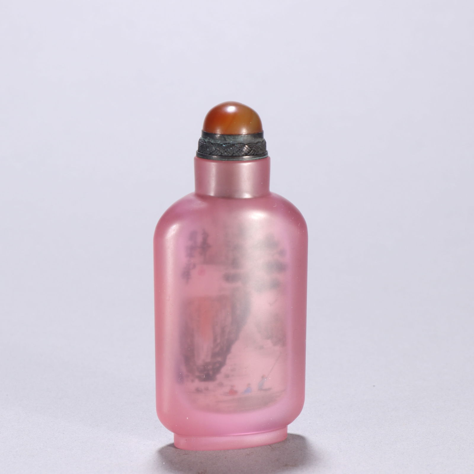 Zircon painted snuff bottle (1 of 2)