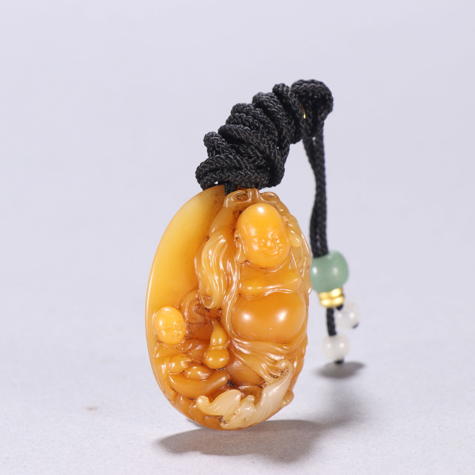 Qing Dynasty Tianhuang Stone Pendant (1 of 2)