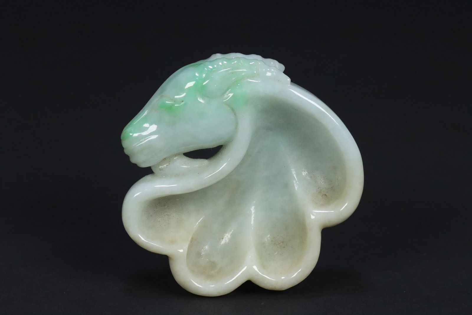 Qing Dynasty Jadeite Pen Holder (1 of 2)