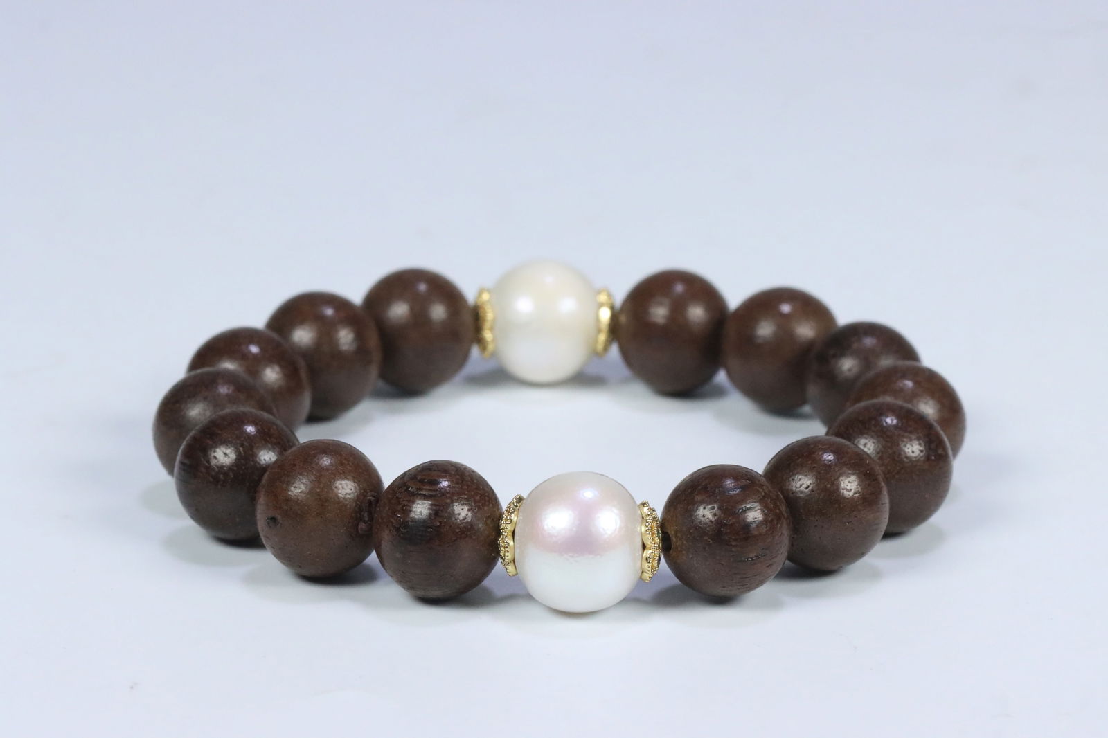 Pearl and Agarwood Bead Bracelet: 1.4/31g