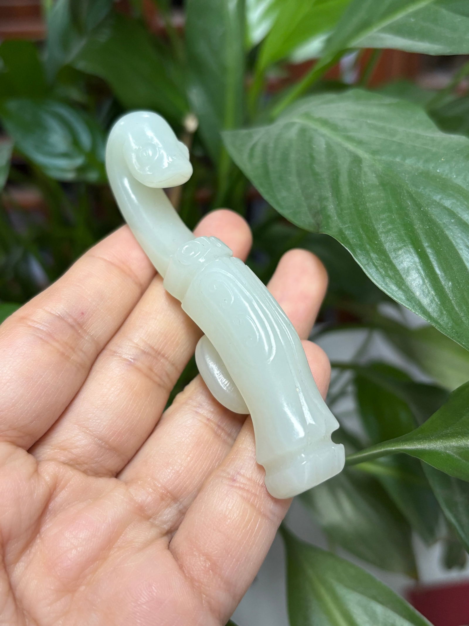 Hetian Jade Belt Hook: 8*2*1.45/30.5g