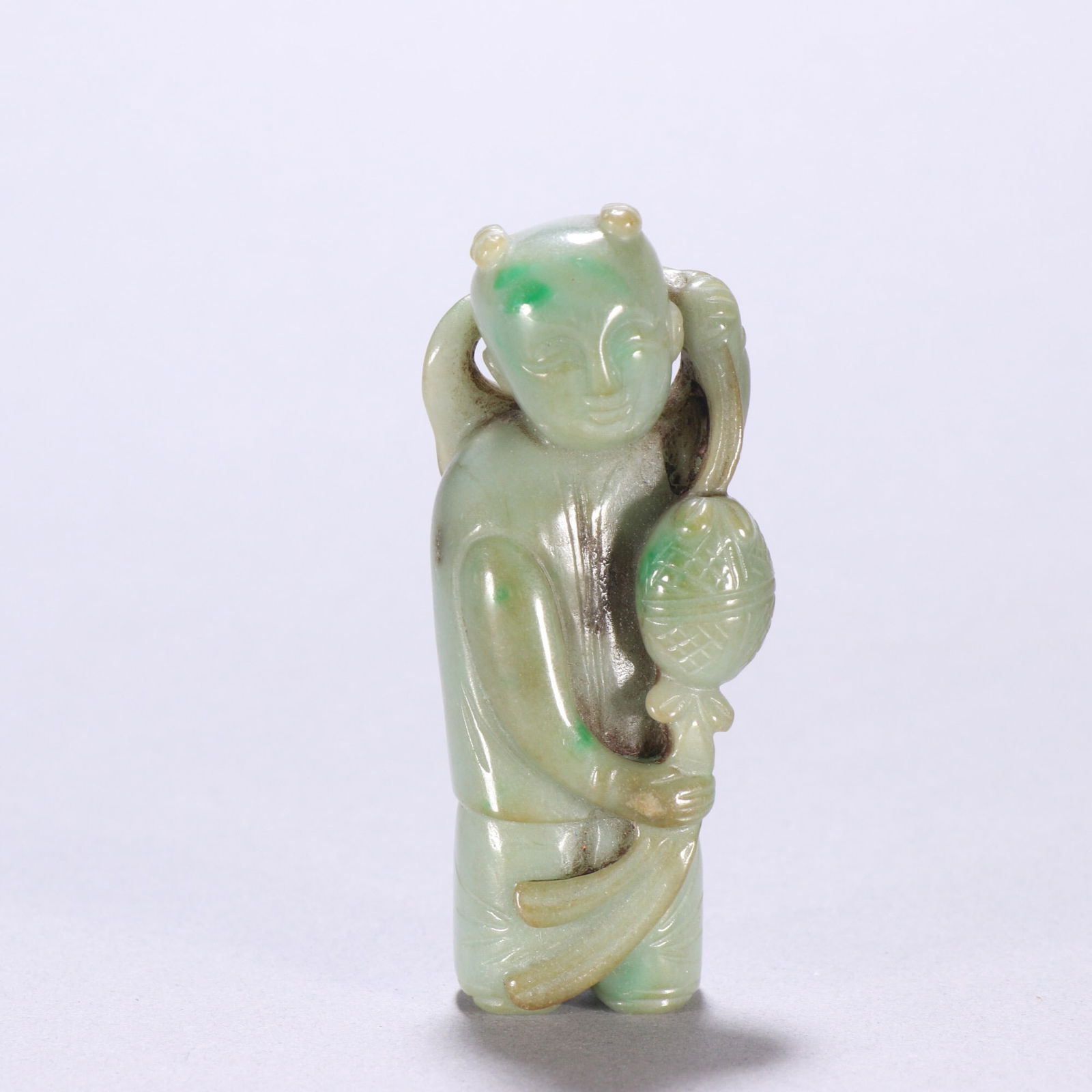 Qing Dynasty Jadeite Carving: 7.8*3.1/91.3g