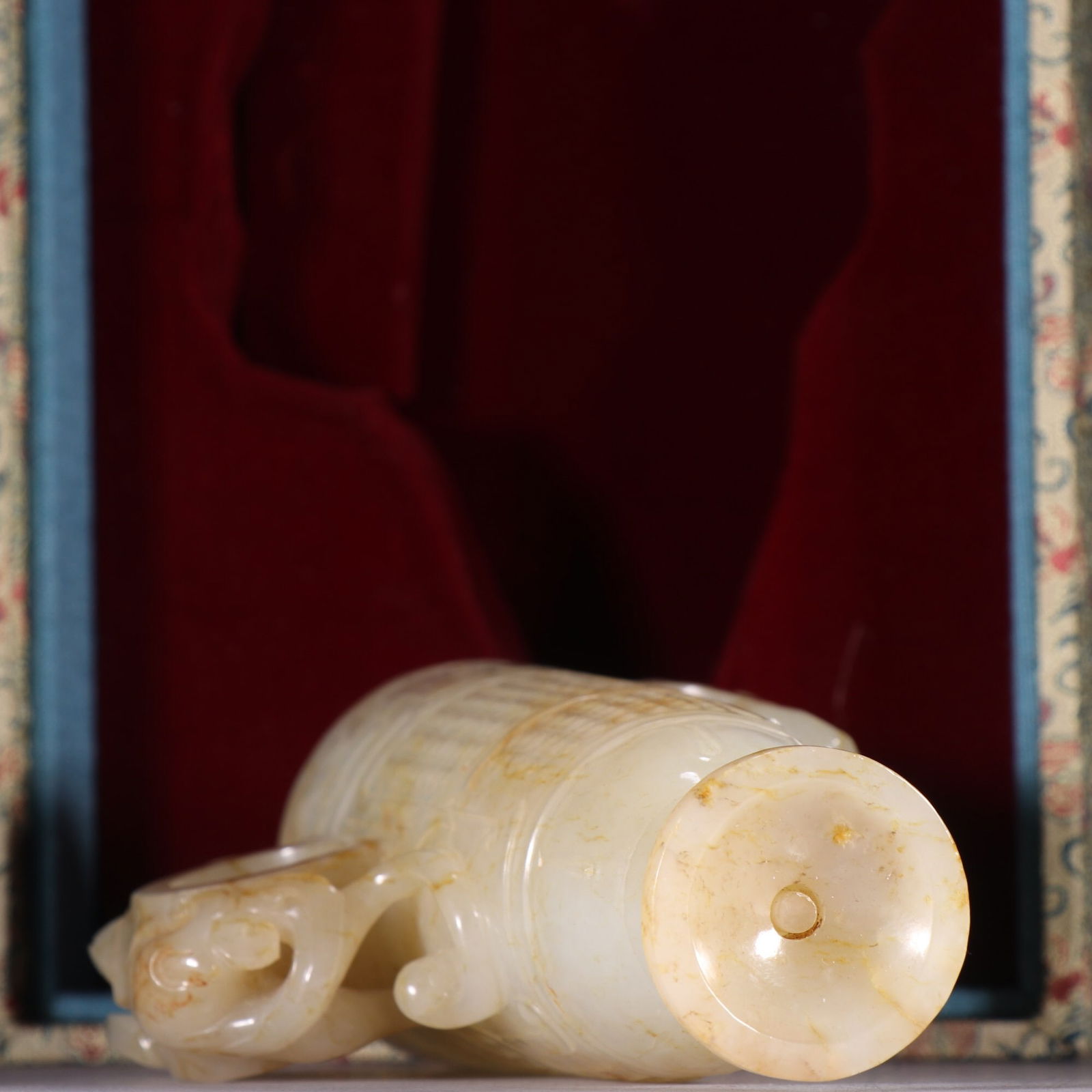 Hetian Jade Stem Cup - 4