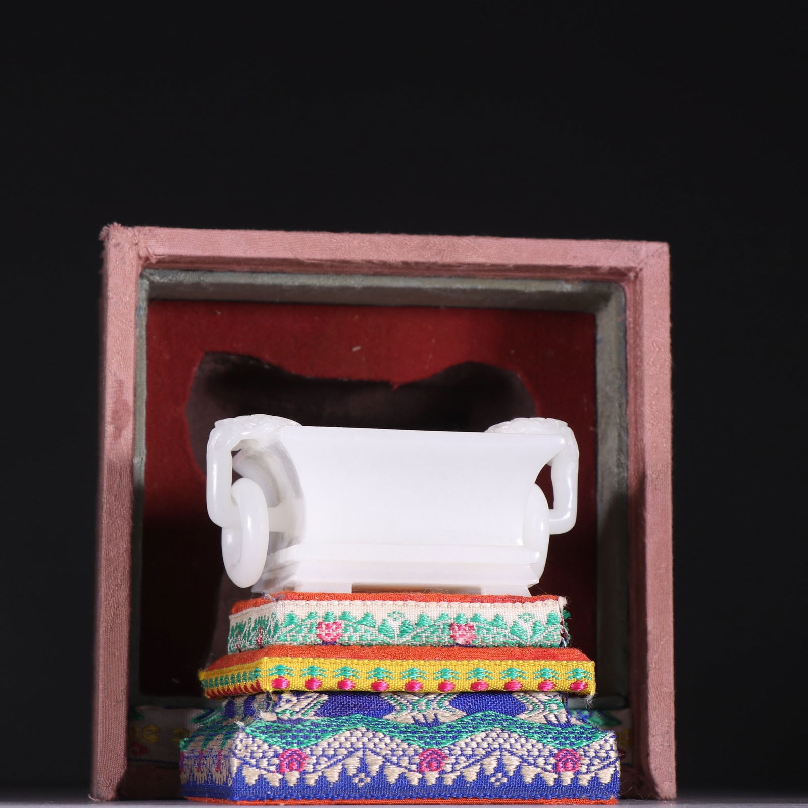 Qianlong Mark Hetian Jade Double-Eared Incense Burner with Movable Rings: 4.6*8.3/142.8g