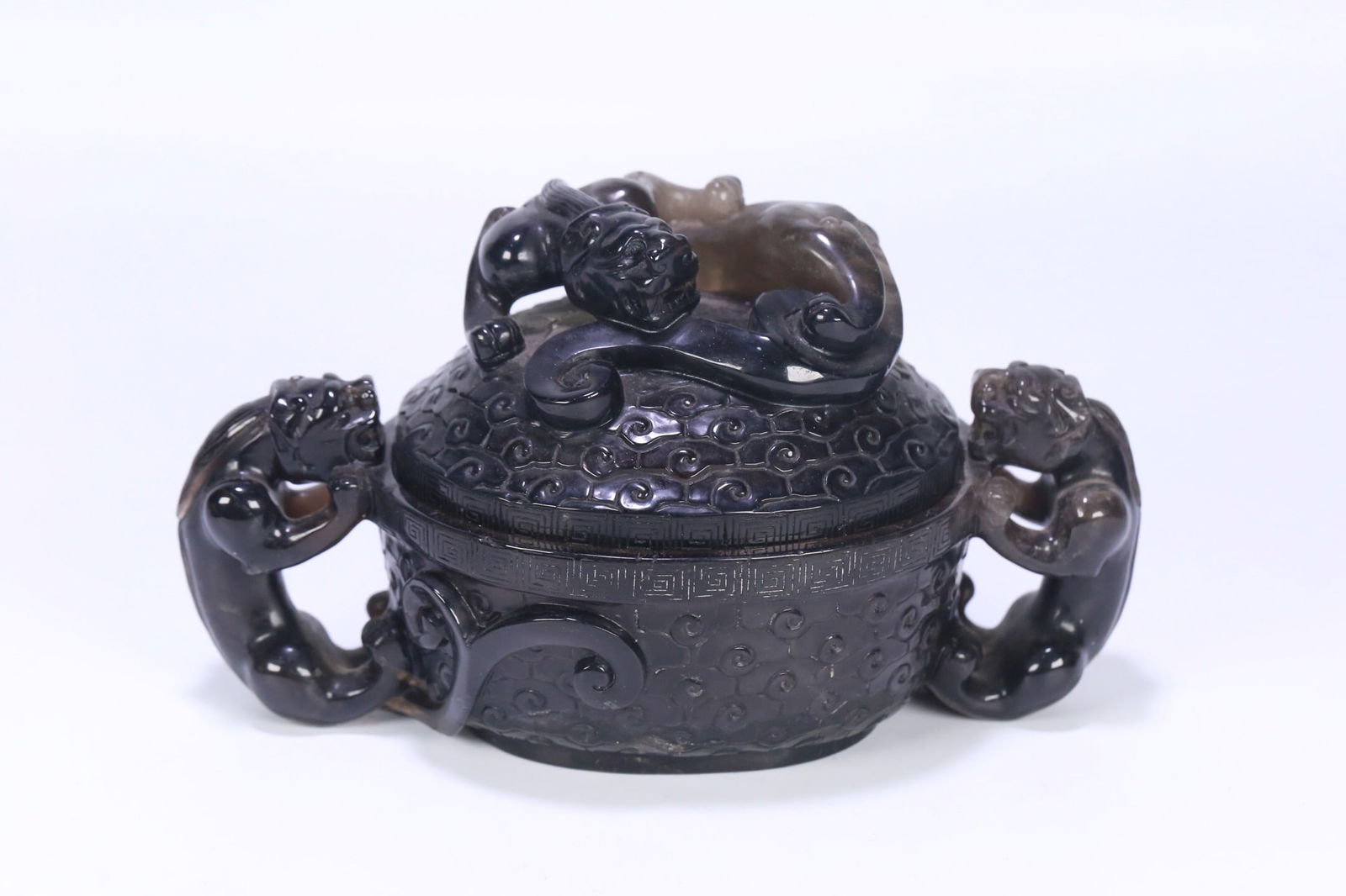 Qing Dynasty Jadeite Eighteen-Bead Handheld Item (1 of 3)