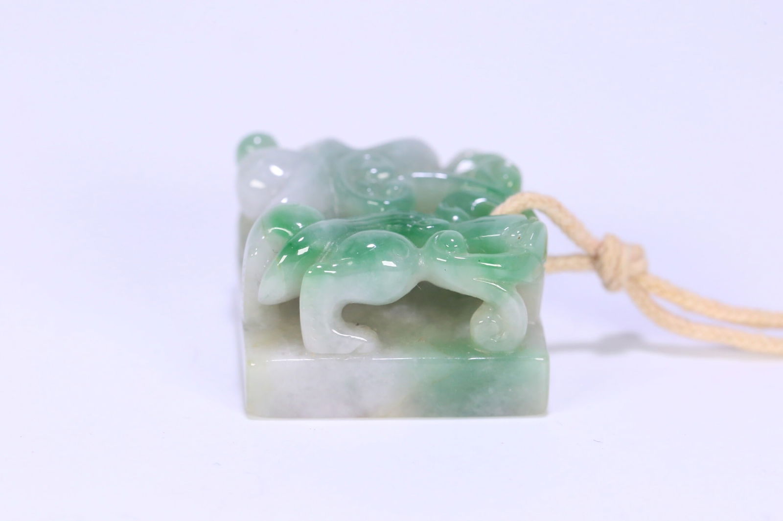 Shunzhi Period Three-Legged Double-Bridge Ear Bronze Incense Burner: 3*2.8*1.8/34.8g