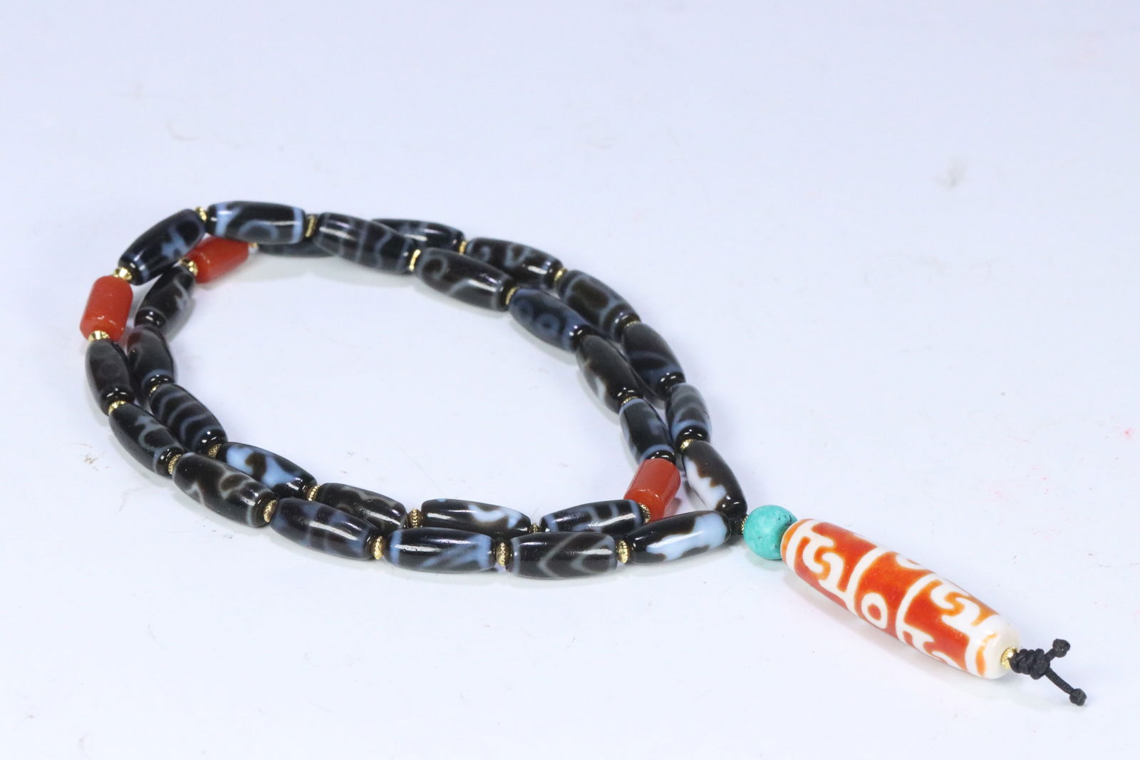 Tibetan Agate Multi-Temple Dzi Bead, Guru Rinpoche Three-Eyed Dzi Bead Pendant: 4.8*1.3/1.9*1.7/74.7g