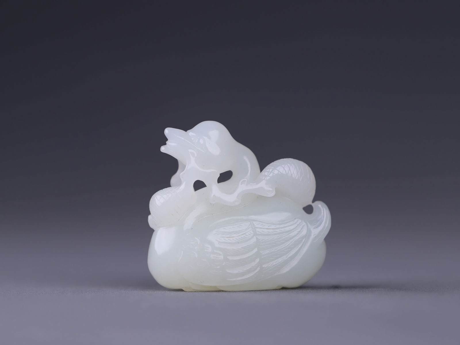 Hetian white jade handle: 4*4.3*2.1/40.7g