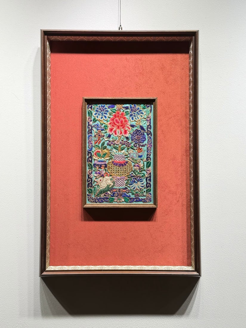 Qing dynasty embroidery (1 of 1)