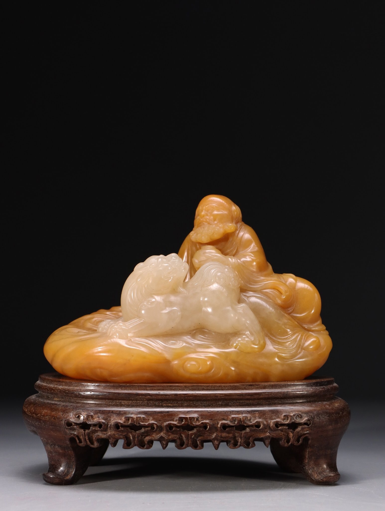 Tianhuang Stone Ornament (1 of 1)