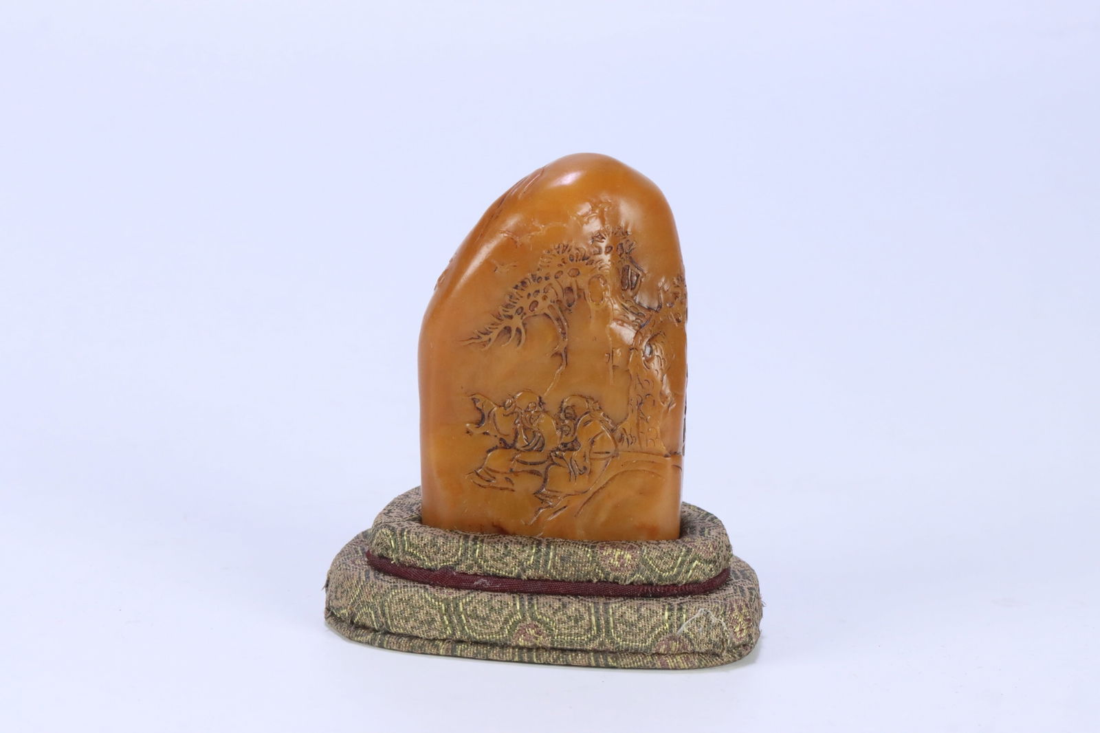 A Tianhuang stone seal with the seal of Xu Gu Cun Zheng Bonian: 5.5*3.38*2.38/91g