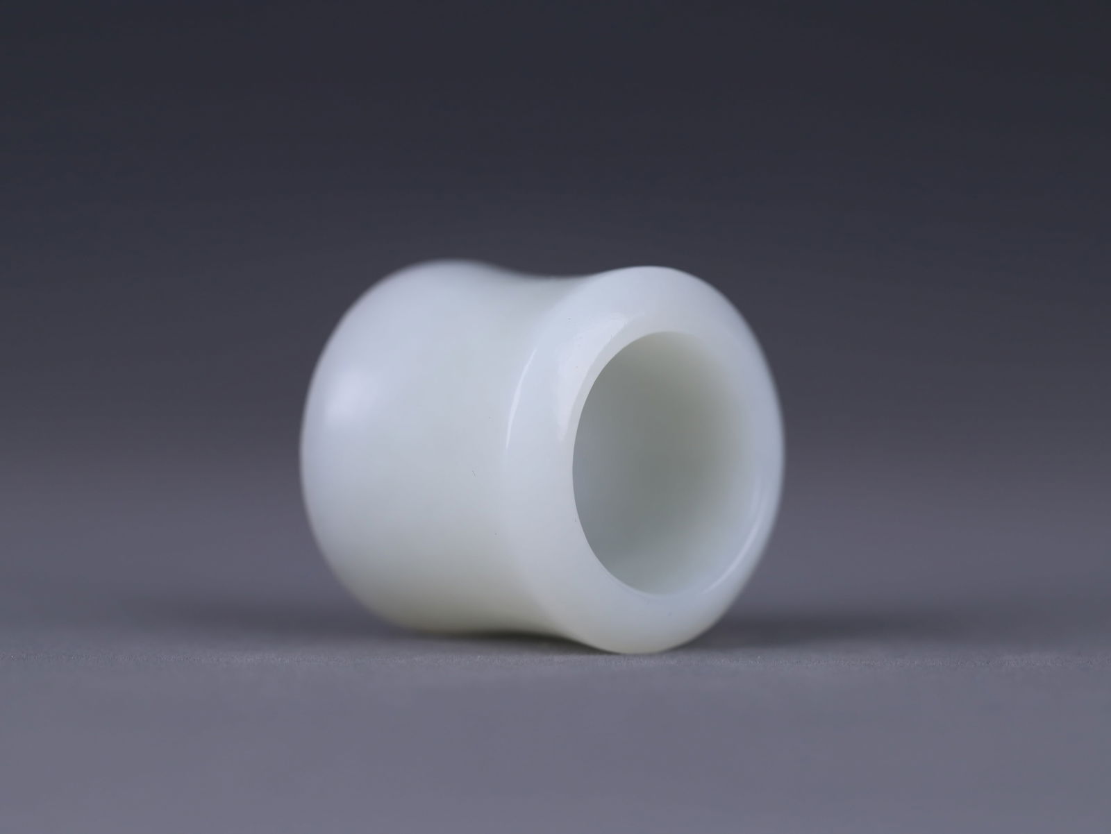 Hetian Jade Thumb Ring - 2